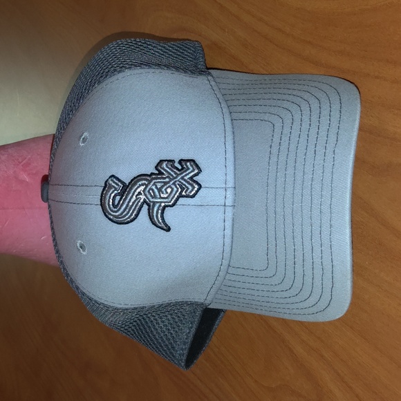 MLB New Era Chicago White Sox Grayed Out Men´s Fitted Mesh Hat Cap L-XL Men